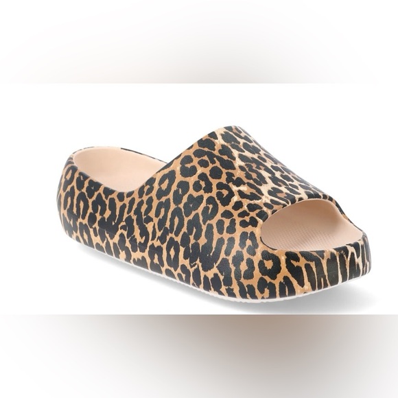 No Boundaries Cheetah Print Slides-ons! NWT! Size  6 - Picture 1 of 7